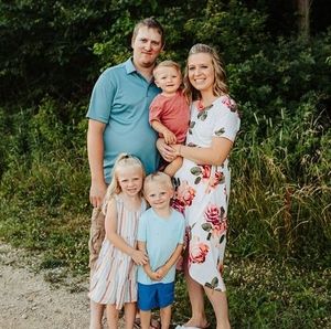 Meet your Posher, Lindsey